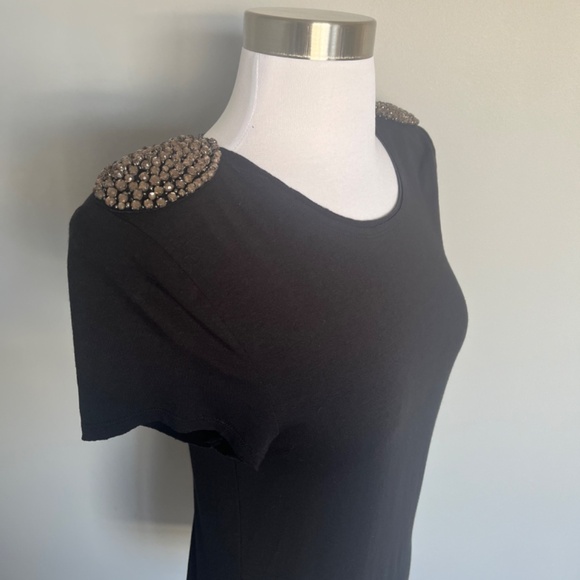 Alice Olivia Stacey Bendet Embellish Patched Shoulder Jeweled Cocktail Tee Top - Picture 5 of 15